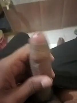 HeatableRevan online show from 03-25-26, 01:00