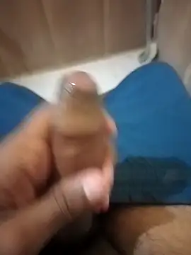 HeatableRevan online show from 04-11-26, 05:06