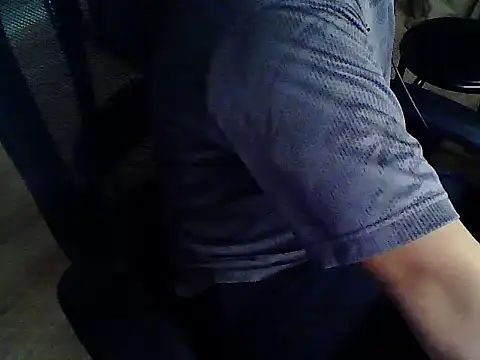 Snapshot of ChubOnTheInternet chatting on 10-25-25, 02:56 ChubOnTheInternet online show from 10-25-25, 02:56