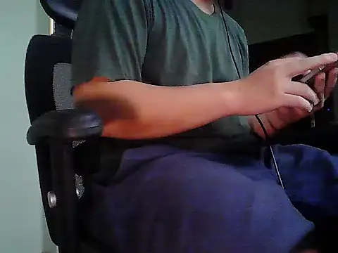 ChubOnTheInternet online show from 04-11-26, 03:27