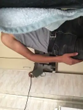 Axe-man 44 online show from 10-28-25, 06:28