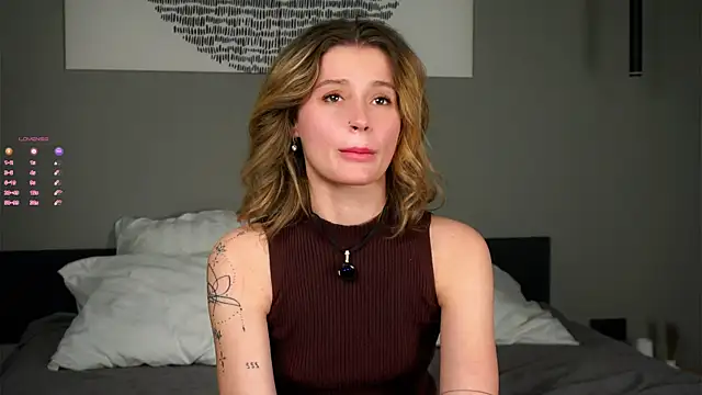 Snapshot of buvei chatting on 01-09-26, 01:25 buvei online show from 01-09-26, 01:25