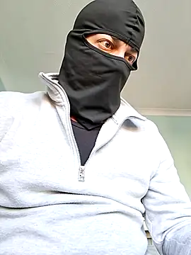 Snapshot of Imyourguy2025 chatting on 01-14-26, 11:05 Imyourguy2025 online show from 01-14-26, 11:05