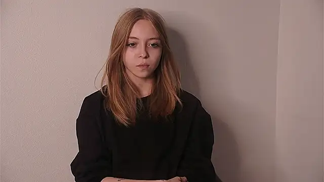 RenettaPujol online show from 10-20-25, 03:12