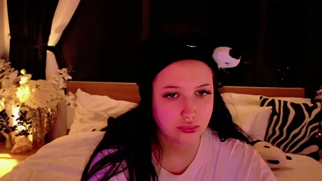 Felicia Herceg online show from 11-16-25, 10:15