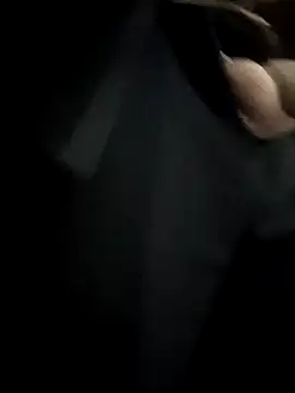 Snapshot of Carriata_larry chatting on 12-19-25, 05:03 Carriata larry online show from 12-19-25, 05:03