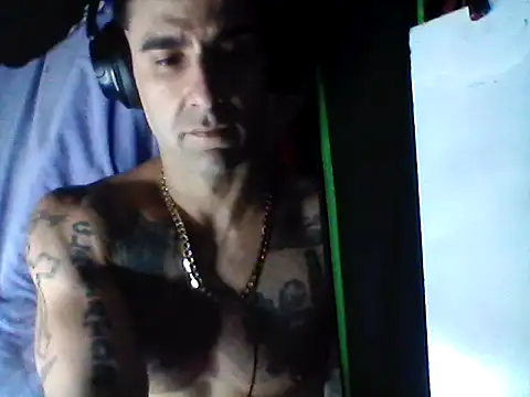 Snapshot of alphacloudGod chatting on 02-18-26, 09:38 alphacloudGod online show from 02-18-26, 09:38