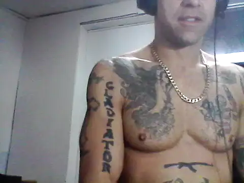 Snapshot of alphacloudGod chatting on 02-19-26, 01:07 alphacloudGod online show from 02-19-26, 01:07