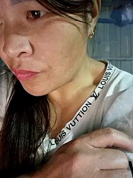 Snapshot of chipu06 chatting on 10-26-25, 01:39 chipu06 online show from 10-26-25, 01:39