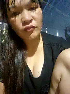 Snapshot of chipu06 chatting on 11-08-25, 12:11 chipu06 online show from 11-08-25, 12:11