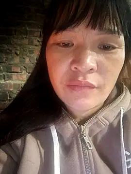 Snapshot of chipu06 chatting on 11-14-25, 12:53 chipu06 online show from 11-14-25, 12:53