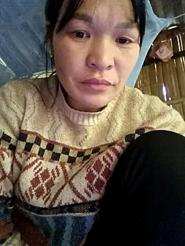 Snapshot of chipu06 chatting on 11-20-25, 05:07 chipu06 online show from 11-20-25, 05:07