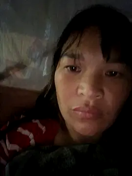 Snapshot of chipu06 chatting on 11-25-25, 05:13 chipu06 online show from 11-25-25, 05:13