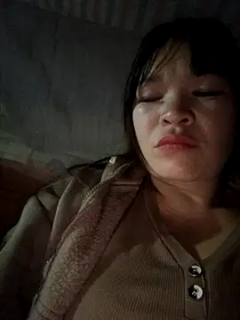 Snapshot of chipu06 chatting on 11-30-25, 10:47 chipu06 online show from 11-30-25, 10:47