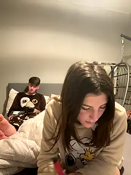 Brunnettebabe007 online show from 11-26-25, 11:50