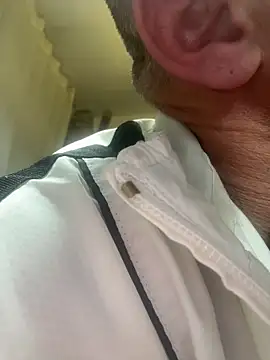 Snapshot of gitanoMad chatting on 02-21-26, 10:55 gitanoMad online show from 02-21-26, 10:55