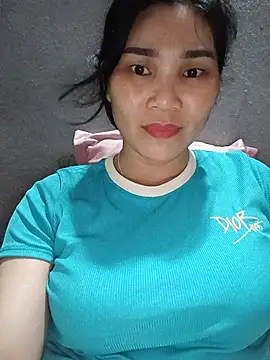 Snapshot of Bear_bear0 chatting on 06-19-26, 11:14 Bear bear0 online show from 06-19-26, 11:14