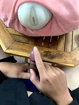 mrbigso22 online show from 11-17-25, 04:51