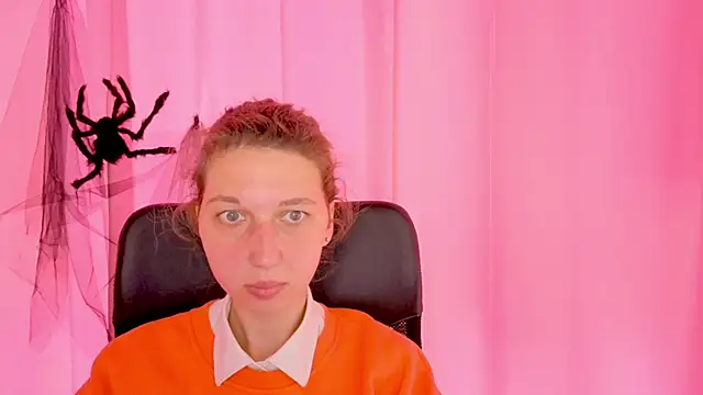 CuteEllii online show from 11-15-25, 11:29