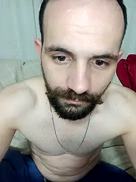 Snapshot of lazzzz09 chatting on 10-23-25, 03:50 lazzzz09 online show from 10-23-25, 03:50