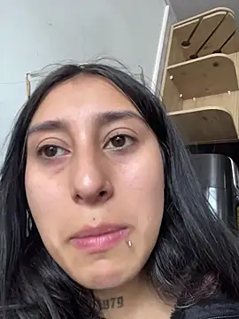 Violeet-Smith online show from 12-16-25, 05:29