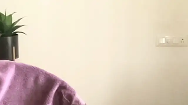 MakeMeAwareAah online show from 12-16-25, 07:24