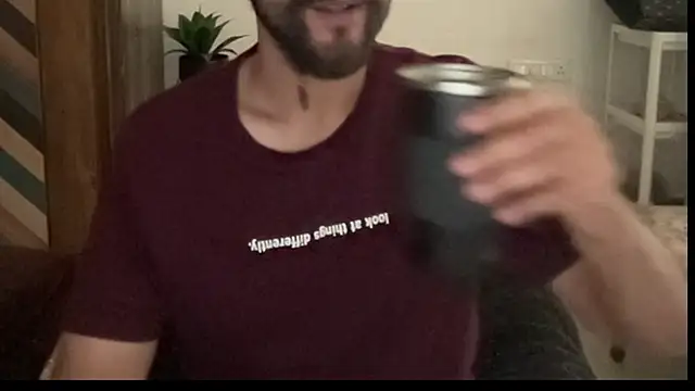 MakeMeAwareAah online show from 12-19-25, 06:09