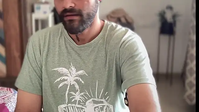 MakeMeAwareAah online show from 01-09-26, 06:49