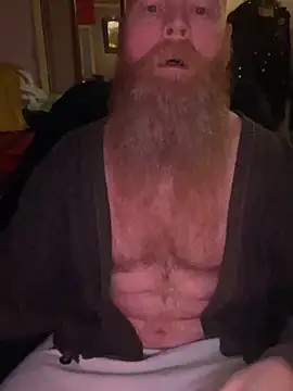 Snapshot of Macduckd chatting on 02-17-26, 08:55 Macduckd online show from 02-17-26, 08:55