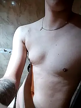 Snapshot of Danii2005 chatting on 11-30-25, 11:03 Danii2005 online show from 11-30-25, 11:03