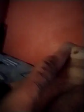 Snapshot of Danii2005 chatting on 12-02-25, 04:18 Danii2005 online show from 12-02-25, 04:18