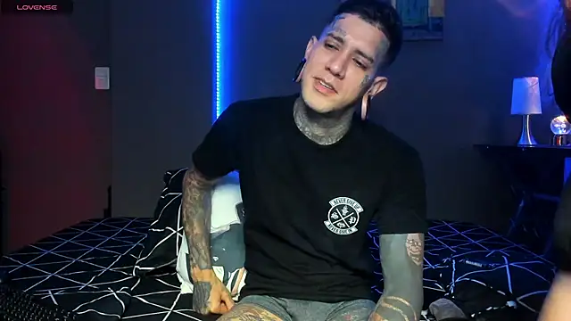 cleoo jhonny online show from 04-01-26, 05:52