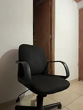 Snapshot of caiiobahia chatting on 12-18-25, 01:55 caiiobahia online show from 12-18-25, 01:55