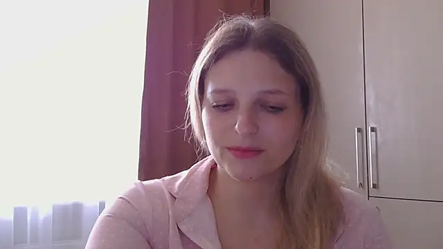 ElisSky301 online show from 04-19-26, 11:53