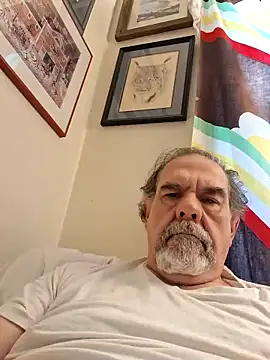 Snapshot of pena633 chatting on 02-16-26, 01:29 pena633 online show from 02-16-26, 01:29