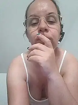 Snapshot of barbara896 chatting on 06-27-26, 10:15 barbara896 online show from 06-27-26, 10:15