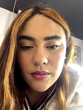 AnguelJones online show from 11-13-25, 04:33