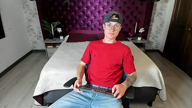 Lil James online show from 06-01-26, 07:59
