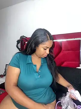 NataliaaMiller  online show from 10-28-25, 11:47