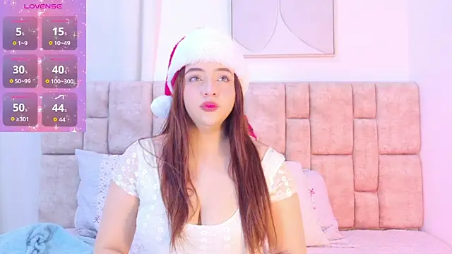 Karina Wong online show from 12-16-25, 07:30