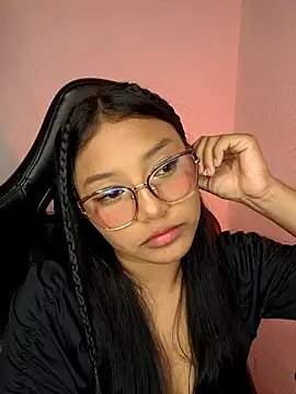 Snapshot of Kath12489 chatting on 10-21-25, 02:34 Kath12489 online show from 10-21-25, 02:34