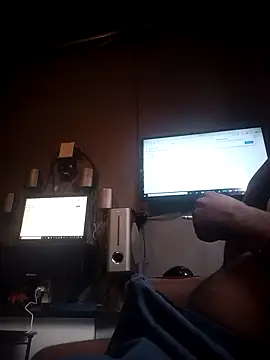 Pussylover911o online show from 12-18-25, 05:57