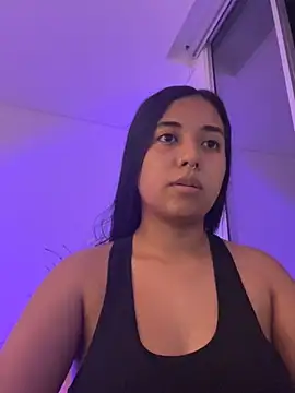 Snapshot of aly_nicols chatting on 11-22-25, 03:49 aly nicols online show from 11-22-25, 03:49