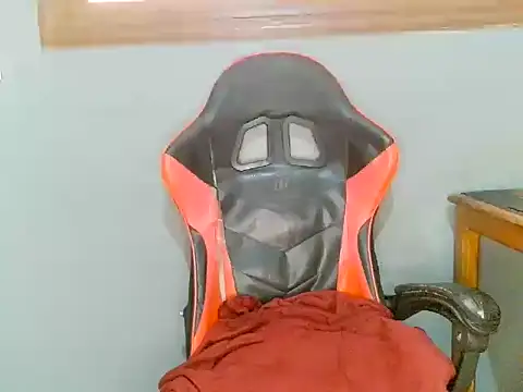 Snapshot of DevilDgrim chatting on 06-03-26, 12:30 DevilDgrim online show from 06-03-26, 12:30