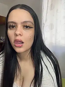 Selena Roa online show from 04-02-26, 04:37