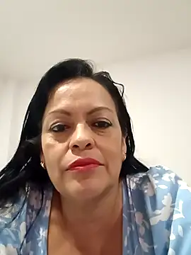 Snapshot of viviana-sexi chatting on 11-06-25, 11:04 viviana-sexi online show from 11-06-25, 11:04