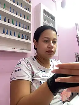 PaulaCruz01 online show from 11-20-25, 06:40