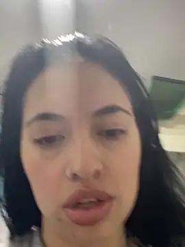 Snapshot of Chuchii05 chatting on 11-04-25, 09:14 Chuchii05 online show from 11-04-25, 09:14