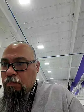 tsmack1972 online show from 10-21-25, 05:41