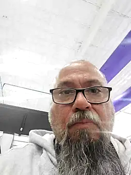 tsmack1972 online show from 12-04-25, 05:39